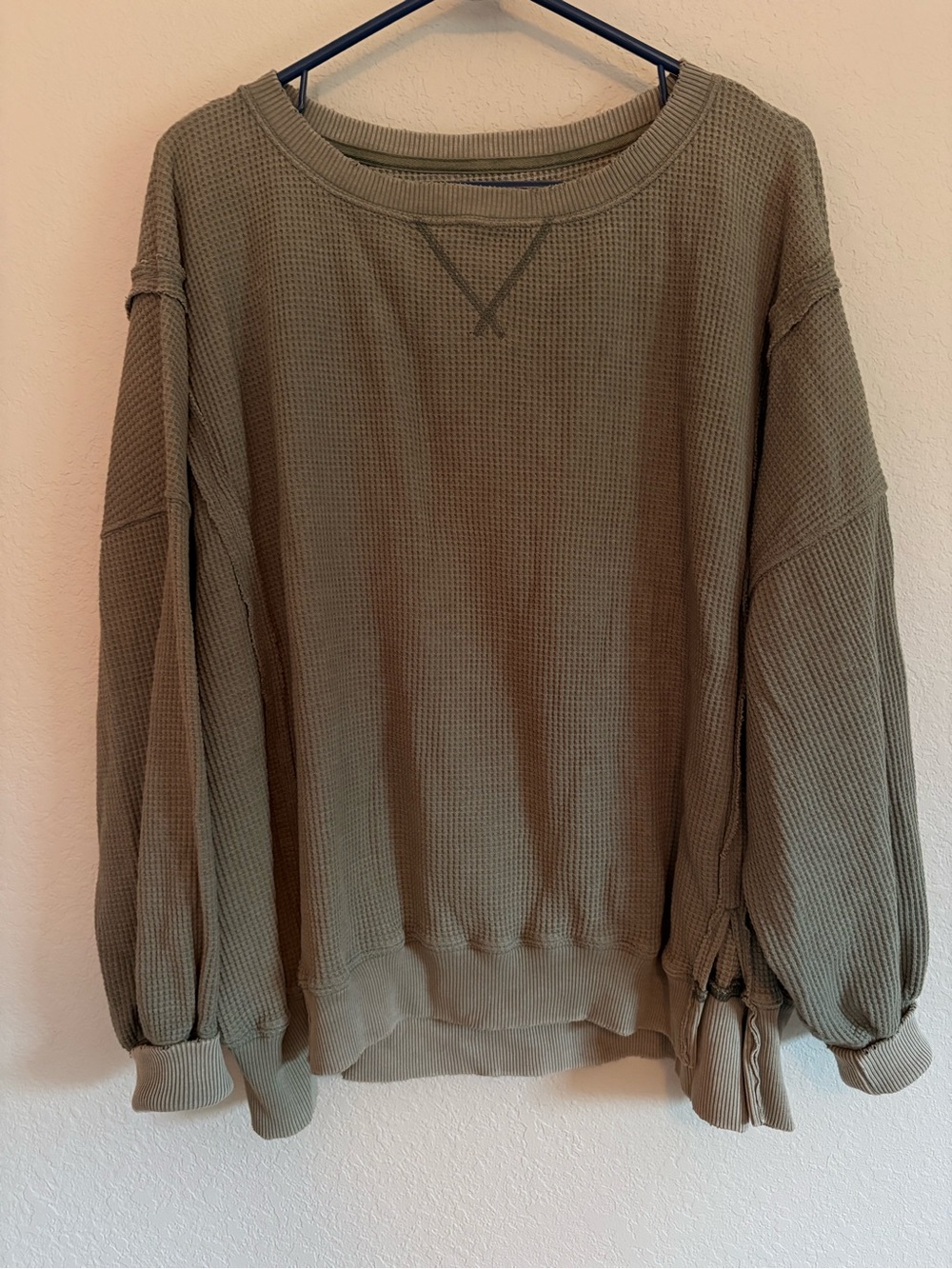 American Eagle - Oversized Waffle-Knit Sweater